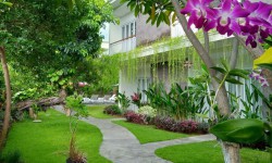 Petitenget apartment